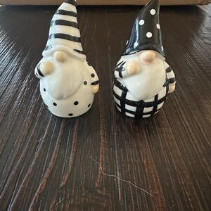 Black and White Striped and Polka Dot Gnome salt 7& pepper shakers